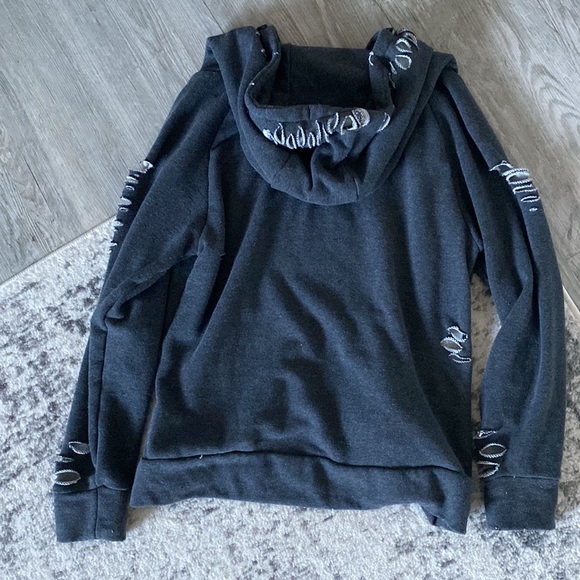 Chelsea Deboer distressed hoodie - Picture 5 of 8